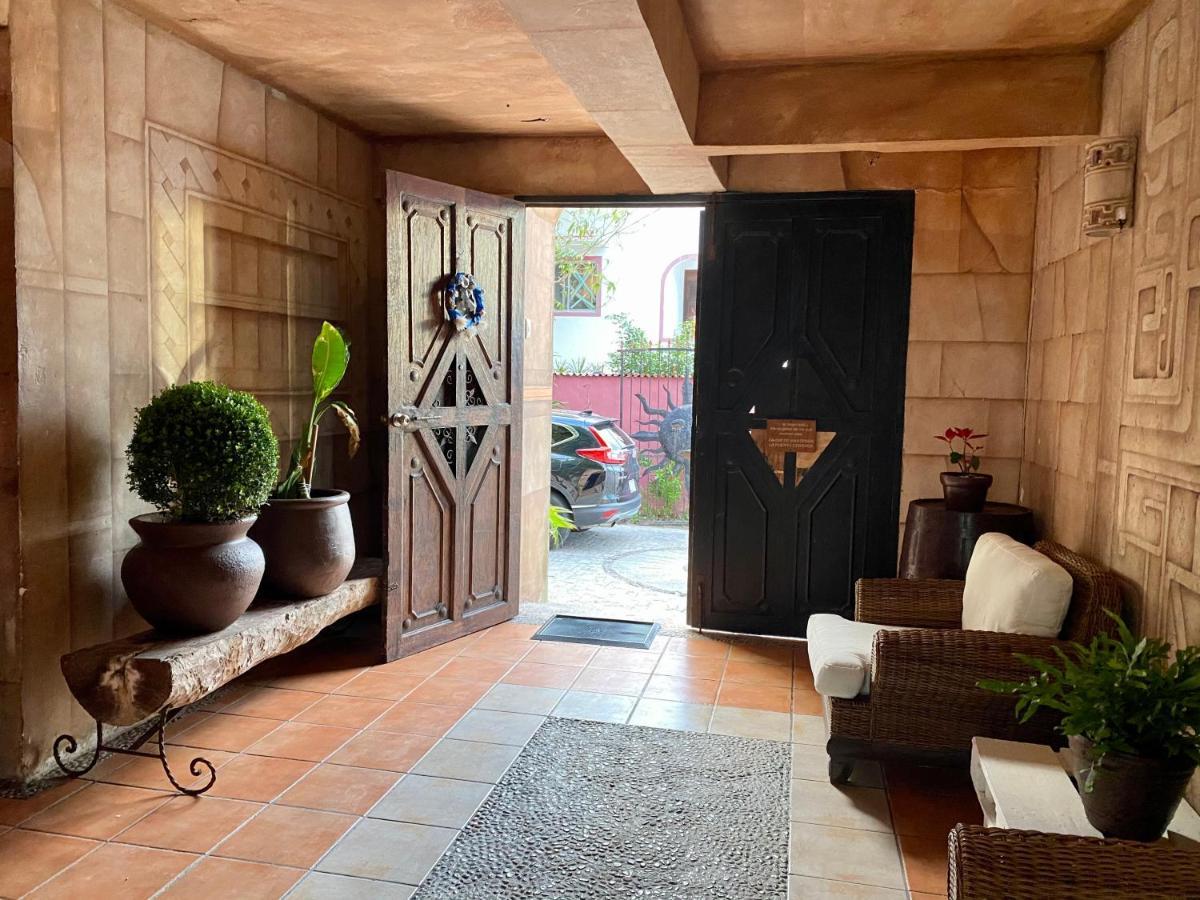 Casa Caribe Cancún Zewnętrze zdjęcie Entrance to the house