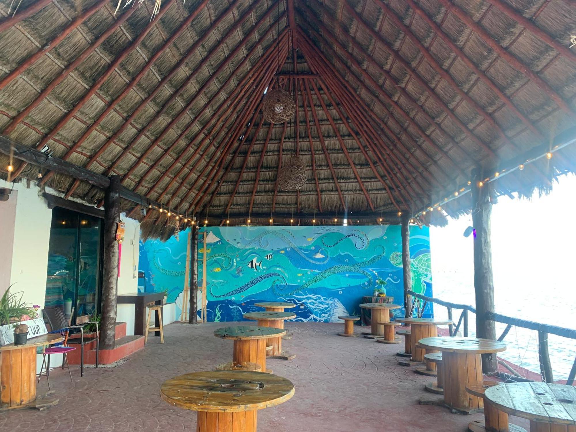 Casa Caribe Cancún Zewnętrze zdjęcie The interior of the restaurant