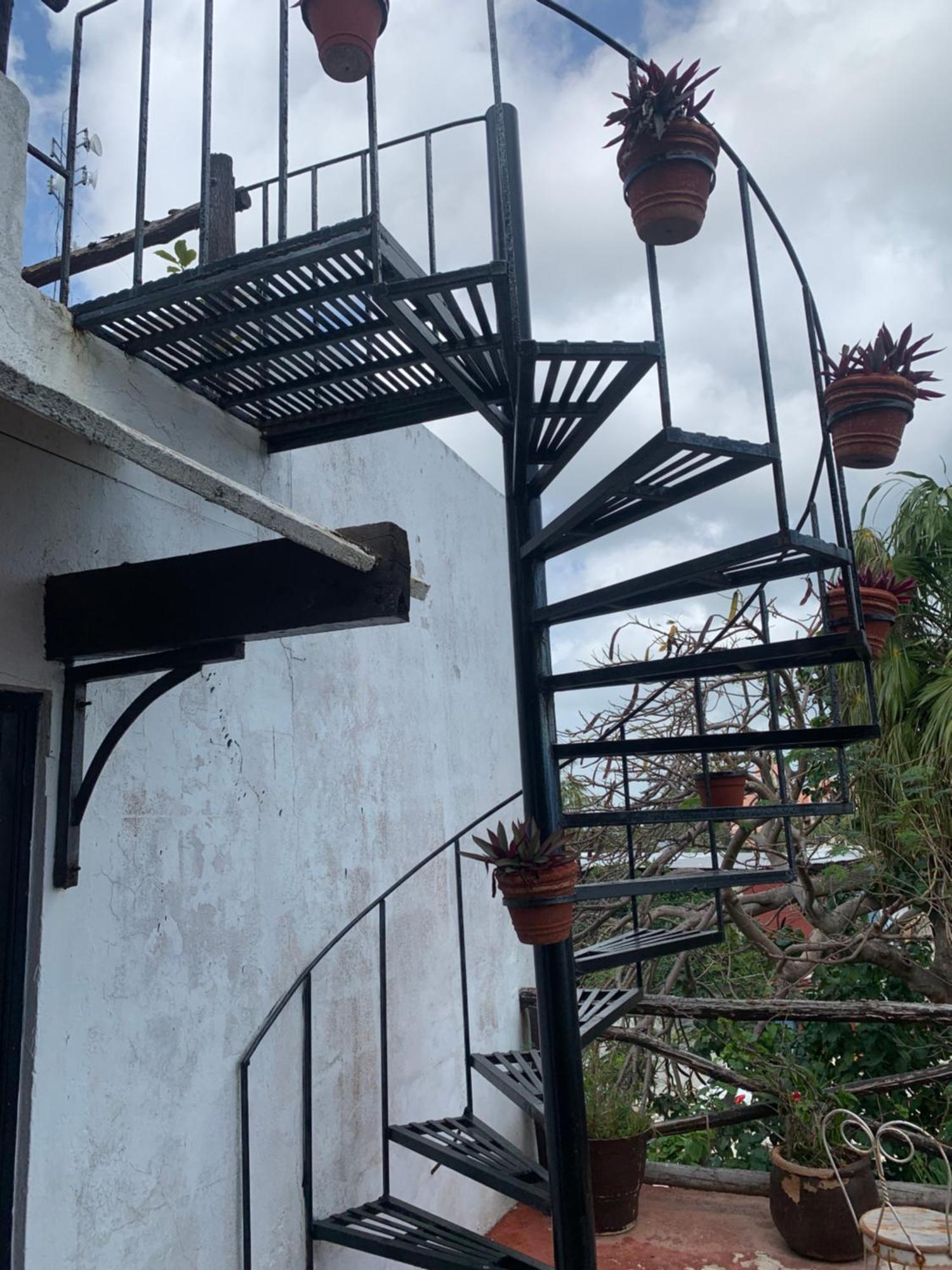 Casa Caribe Cancún Zewnętrze zdjęcie Spiral staircase